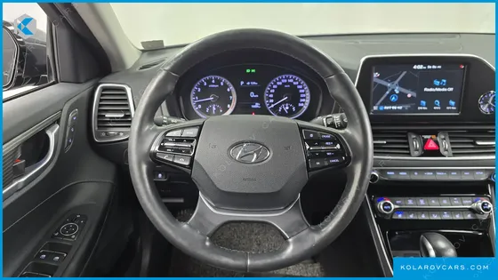 HYUNDAI GRANDEUR 2.4 PREMIUM