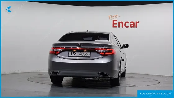 HYUNDAI GRANDEUR HG300 EXCLUSIVE
