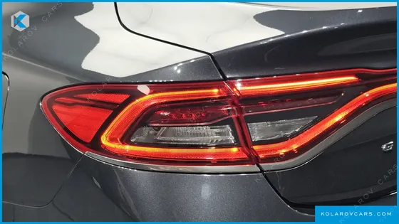 HYUNDAI GRANDEUR 2.2 DIESEL PREMIUM