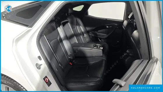 HYUNDAI GRANDEUR HG300 NOBLE