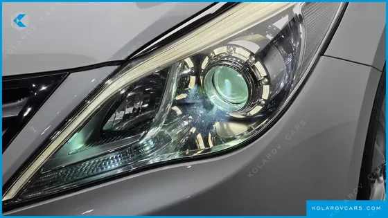 HYUNDAI GRANDEUR HG300 NOBLE