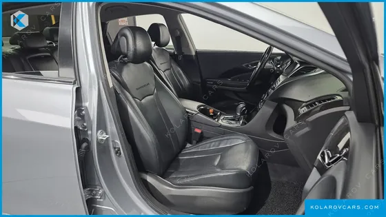 HYUNDAI GRANDEUR HG240 MODERN