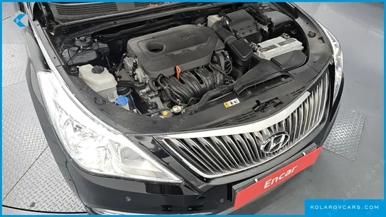 HYUNDAI GRANDEUR HG240 MODERN