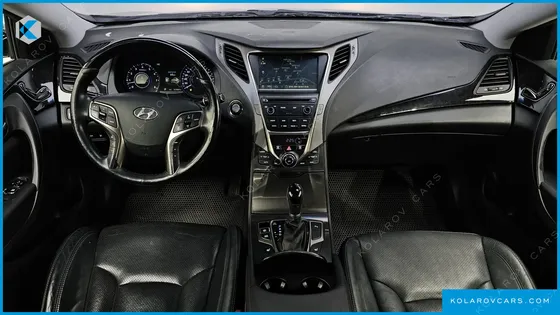 HYUNDAI GRANDEUR HG240 MODERN