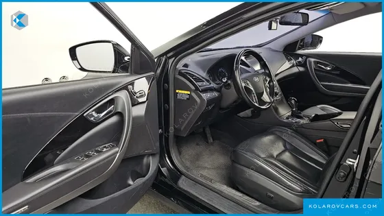 HYUNDAI GRANDEUR HG240 MODERN