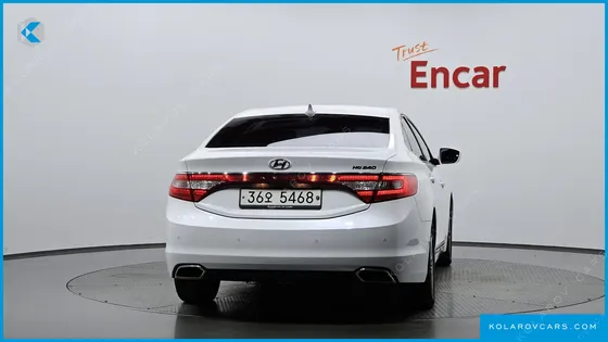 HYUNDAI GRANDEUR HG240 MODERN