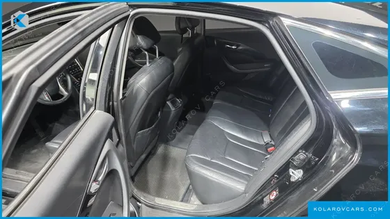 HYUNDAI GRANDEUR HG240 MODERN