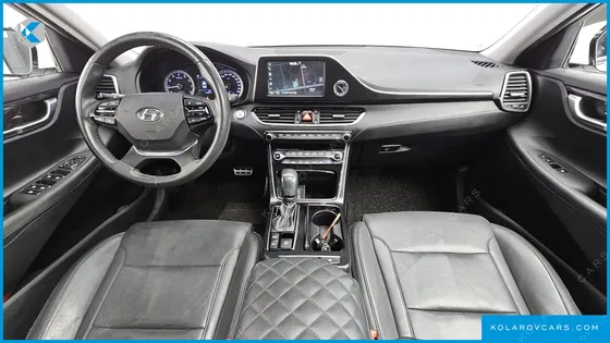 HYUNDAI GRANDEUR 3.0 LPI MODERN (RENTAL CAR)