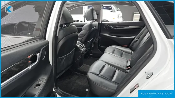 HYUNDAI GRANDEUR 3.0 LPI MODERN (RENTAL CAR)