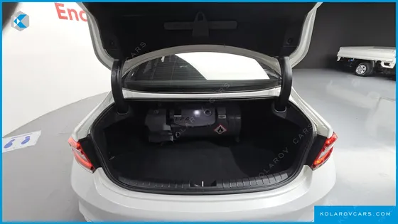 HYUNDAI GRANDEUR 3.0 LPI MODERN (RENTAL CAR)