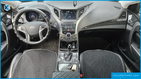 HYUNDAI GRANDEUR HG300 PREMIUM