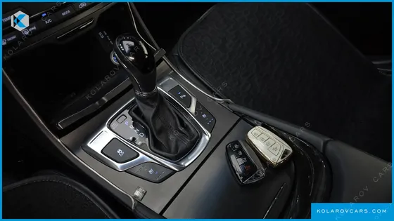 HYUNDAI GRANDEUR HG300 PREMIUM