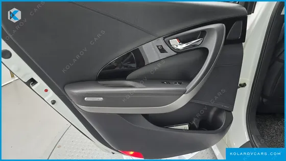 HYUNDAI GRANDEUR HG300 PREMIUM