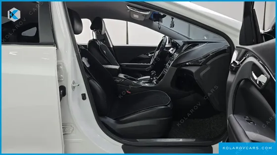 HYUNDAI GRANDEUR HG300 PREMIUM