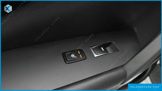HYUNDAI GRANDEUR HG300 PREMIUM