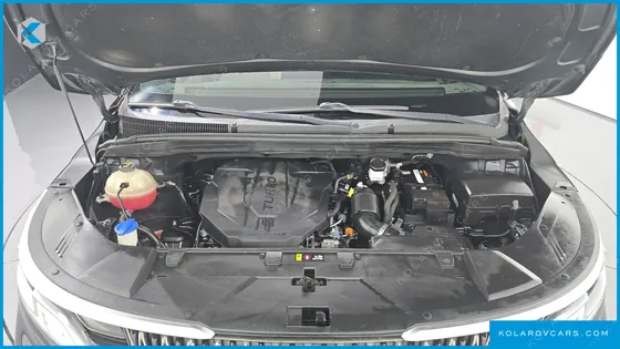 KIA CARNIVAL DIESEL 7-SEATER SIGNATURE
