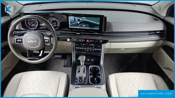 KIA CARNIVAL GASOLINE 9-SEATER PRESTIGE