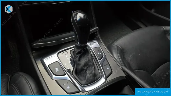 HYUNDAI GRANDEUR HG220 DIESEL MODERN