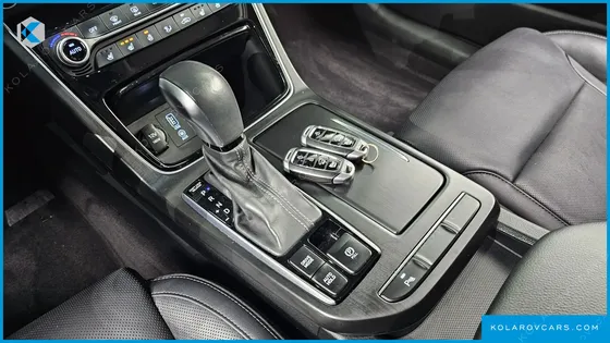 HYUNDAI GRANDEUR 2.4 PREMIUM