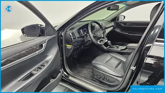 HYUNDAI GRANDEUR 2.4 PREMIUM