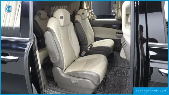 KIA CARNIVAL GASOLINE 9-SEATER HI-LIMOUSINE