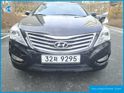 HYUNDAI GRANDEUR HG240 LUXURY