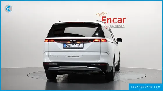 KIA CARNIVAL DIESEL 9-SEATER NOBLESSE