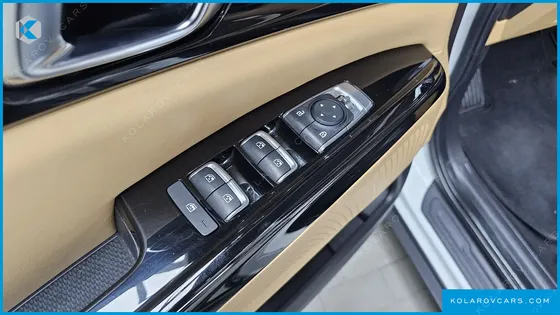 KIA CARNIVAL DIESEL 9-SEATER NOBLESSE