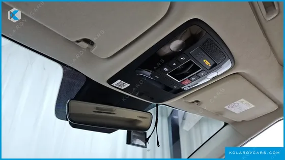 KIA CARNIVAL DIESEL 9-SEATER NOBLESSE