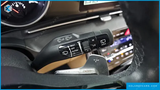 KIA CARNIVAL DIESEL 9-SEATER NOBLESSE