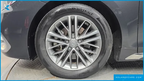 HYUNDAI GRANDEUR 2.4 PREMIUM