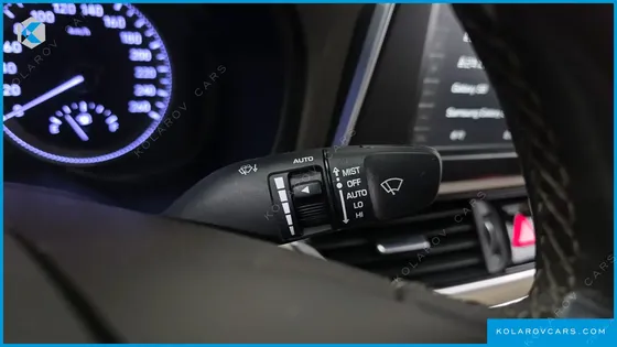 HYUNDAI GRANDEUR 2.4 PREMIUM
