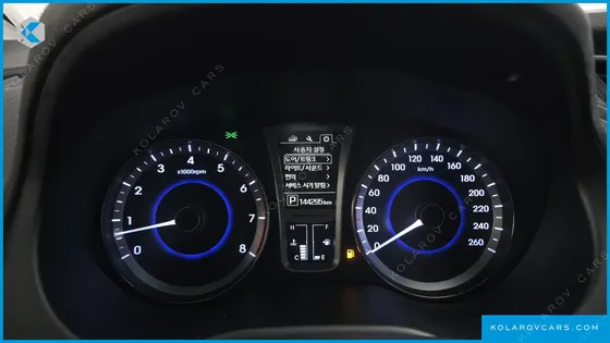 HYUNDAI GRANDEUR HG240 MODERN COLLECTION