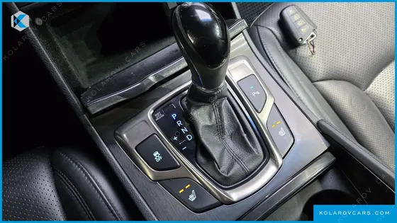 HYUNDAI GRANDEUR HG240 MODERN