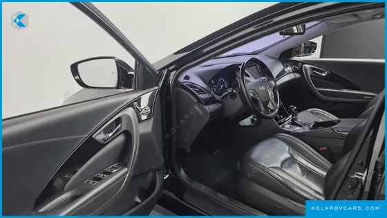 HYUNDAI GRANDEUR HG240 MODERN
