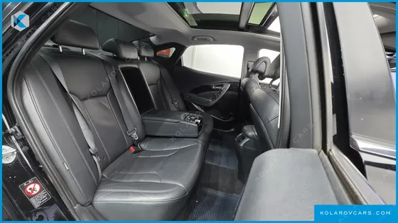 HYUNDAI GRANDEUR HG240 MODERN