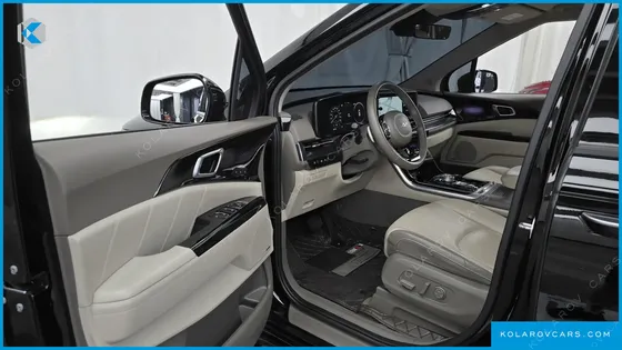 KIA CARNIVAL DIESEL 9-SEATER HI-LIMOUSINE