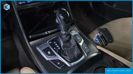 HYUNDAI GRANDEUR HG220 DIESEL MODERN