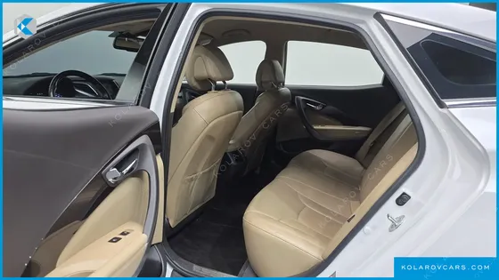 HYUNDAI GRANDEUR HG220 DIESEL MODERN