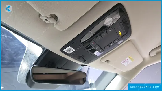 KIA CARNIVAL GASOLINE 9-SEATER HI-LIMOUSINE