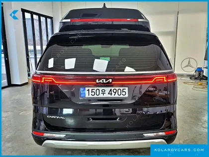 KIA CARNIVAL DIESEL 7-SEATER HI-LIMOUSINE