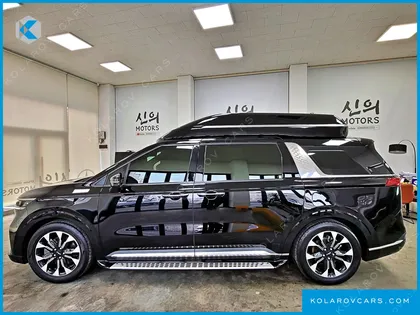 KIA CARNIVAL DIESEL 7-SEATER HI-LIMOUSINE