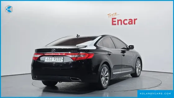 HYUNDAI GRANDEUR HG300 NOBLE