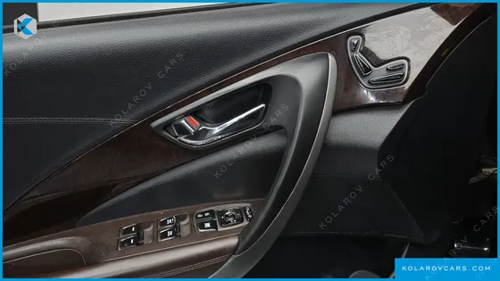 HYUNDAI GRANDEUR HG300 NOBLE