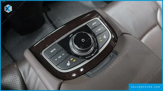 HYUNDAI GRANDEUR HG300 NOBLE