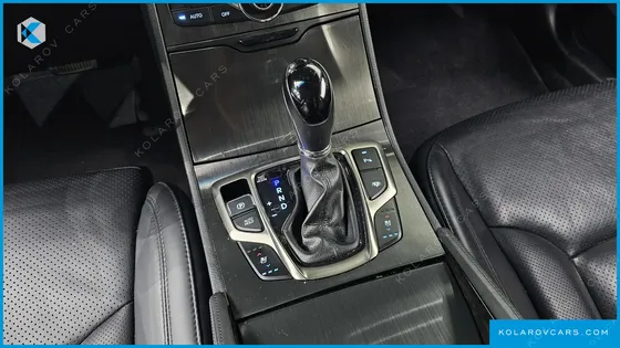 HYUNDAI GRANDEUR HG300 EXCLUSIVE