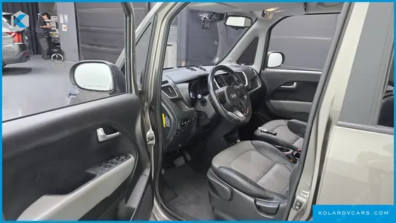 KIA RAY WHEELCHAIR LIFT/SLOPE