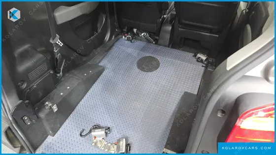 KIA RAY WHEELCHAIR LIFT/SLOPE