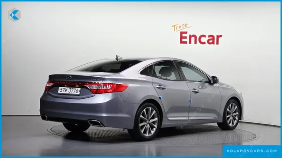 HYUNDAI GRANDEUR HG240 MODERN