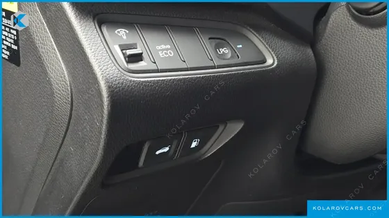 HYUNDAI GRANDEUR LPG HG300 PRIME